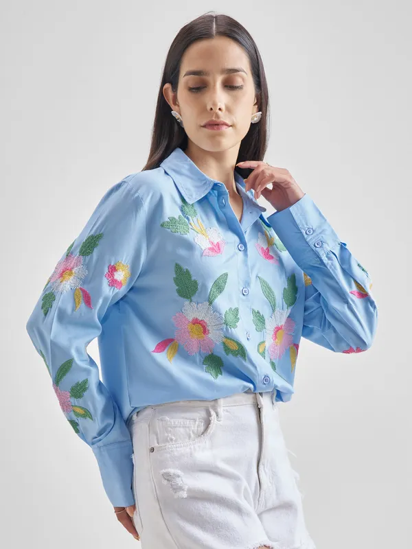 Women Embroidered Regular Fit Casual Shirt