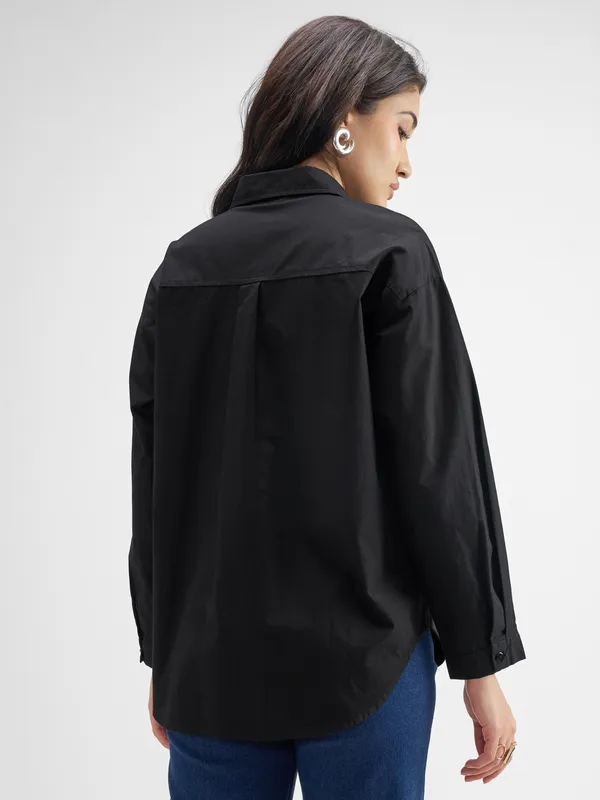 Tokyo Talkies Women Black Solid Casual Shirt