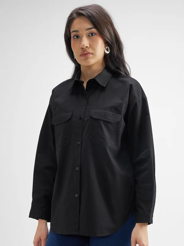 Tokyo Talkies Women Black Solid Casual Shirt