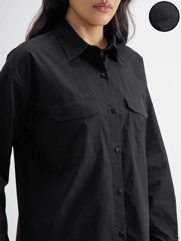 Tokyo Talkies Women Black Solid Casual Shirt