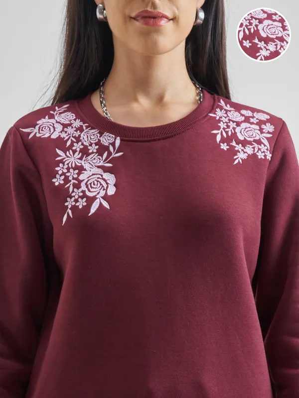 Women Solid Sweatshirts