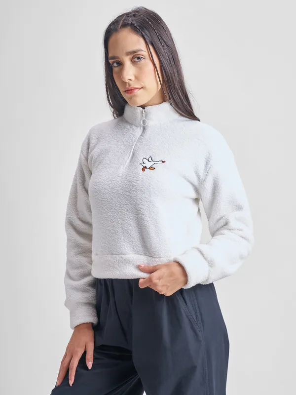 Tokyo Talkies Women White Solid Pullover Mock Collar Sweatshirt