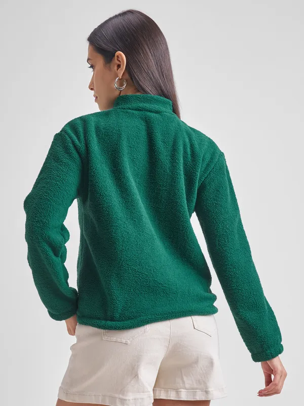 Women Solid Sweatshirt
