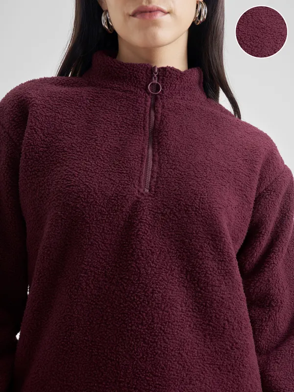  Tokyo Talkies Women Maroon High Neck Sweatshirts