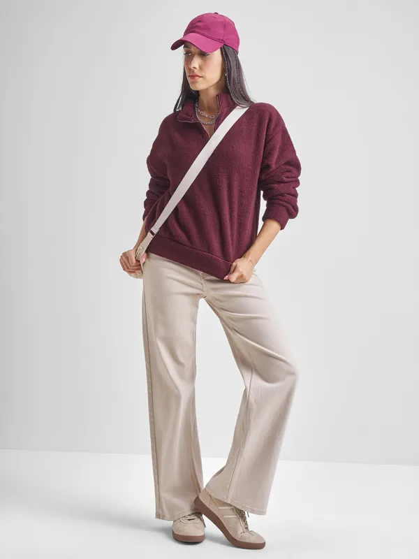 Women Solid Sweatshirt