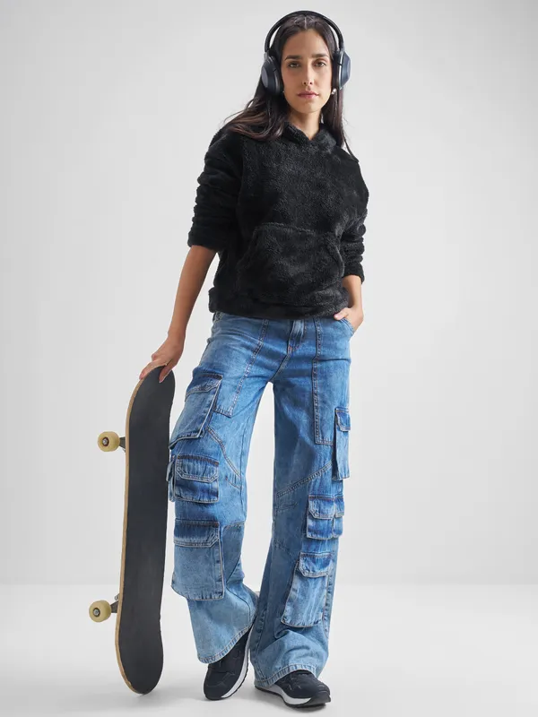 Tokyo Talkies Women Black Solid Pullover Hood Sweatshirt