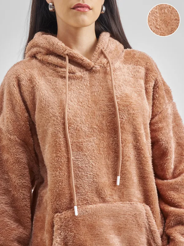 Women Solid Sweatshirt