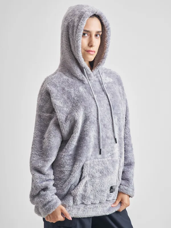 Women Solid Sweatshirt