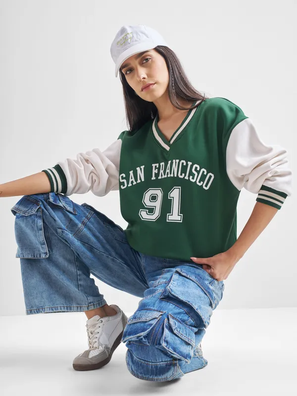  Tokyo Talkies Women Green V-Neck Sweatshirts