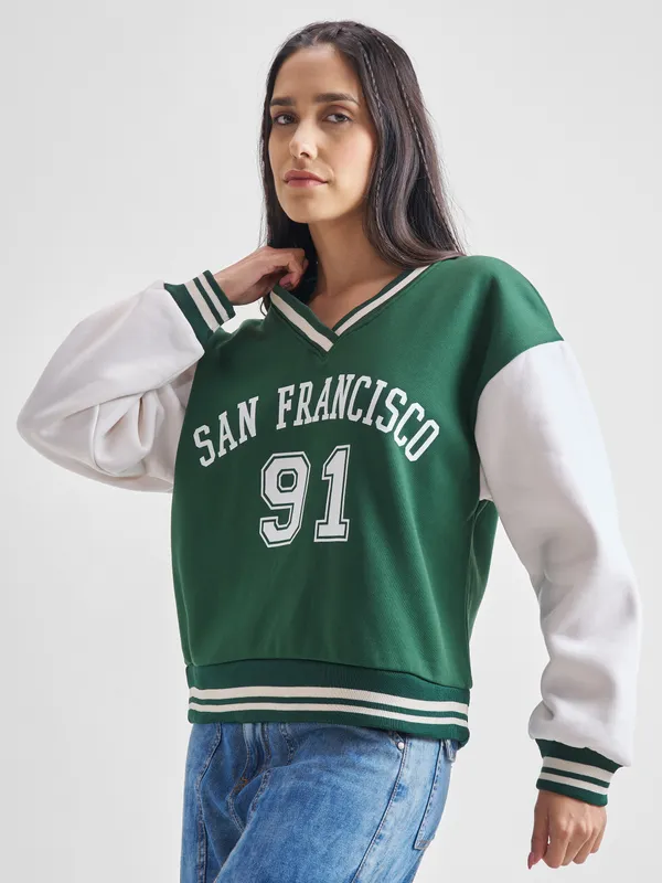  Tokyo Talkies Women Green V-Neck Sweatshirts