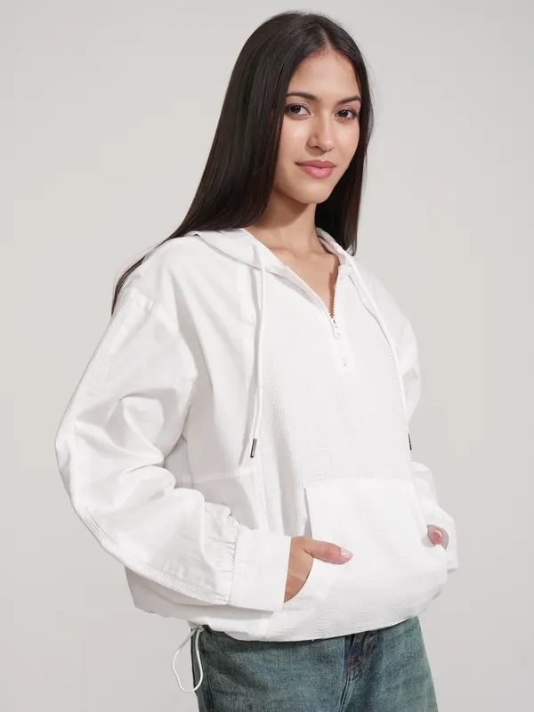 Women Solid Sweatshirt