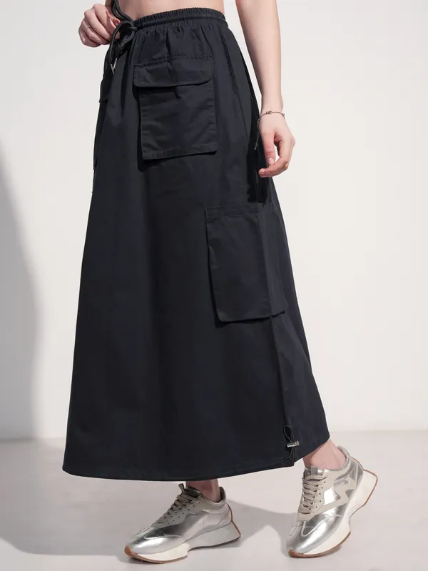 Straight Above Knee Skirt
