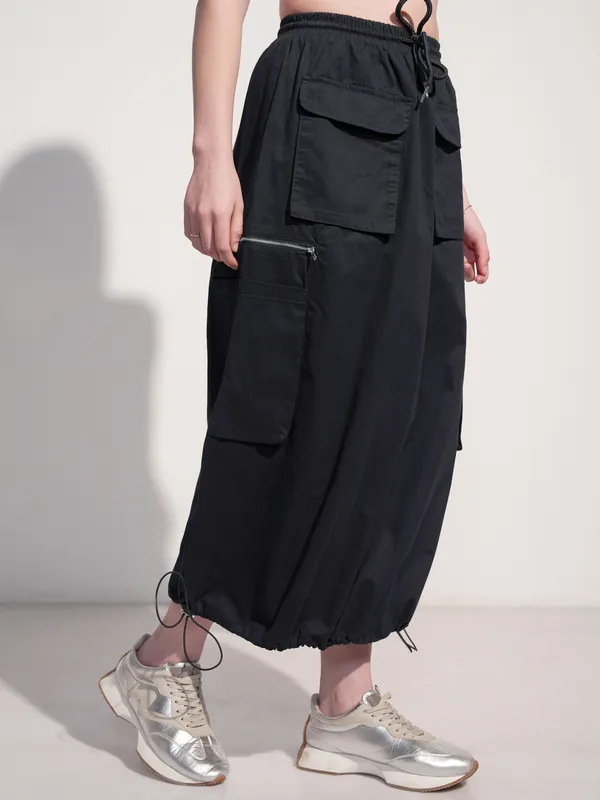 Straight Above Knee Skirt