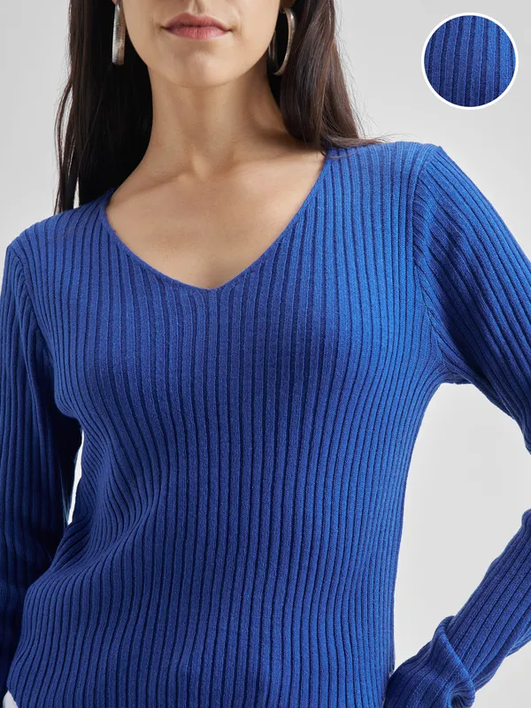 Women Solid Sweater