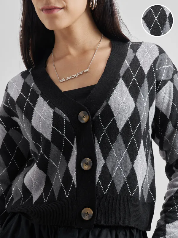 Women Checked Sweater