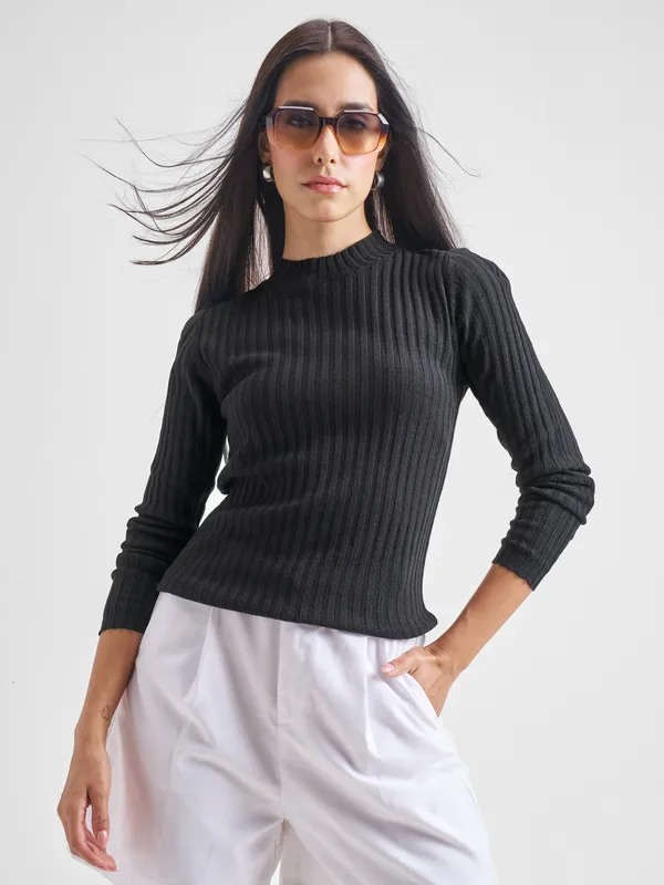Women Solid Sweater