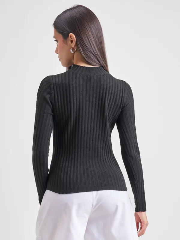 Women Solid Sweater