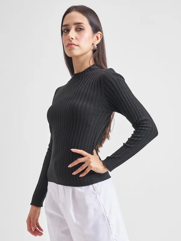 Women Solid Sweater