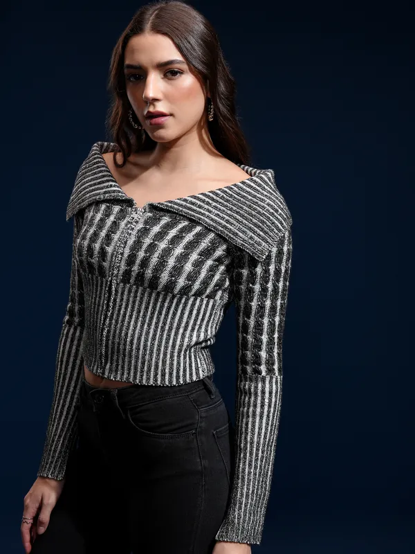 Women Self Design Sweater