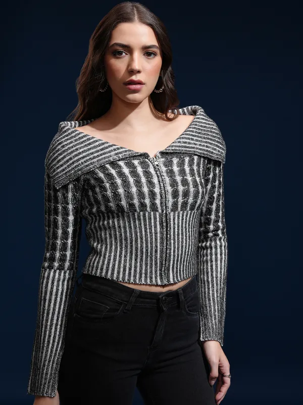 Women Self Design Sweater