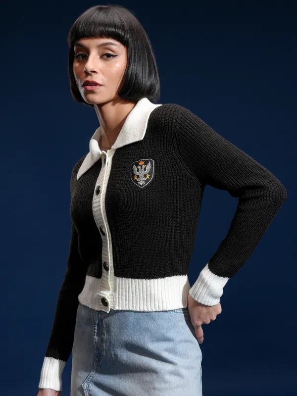 Women Self Design Sweater