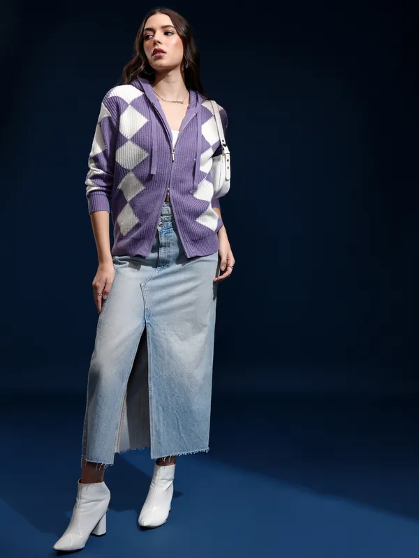 Women Self Design Sweater