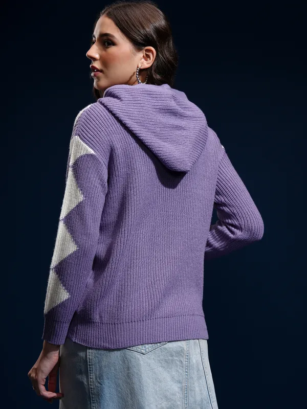 Women Self Design Sweater