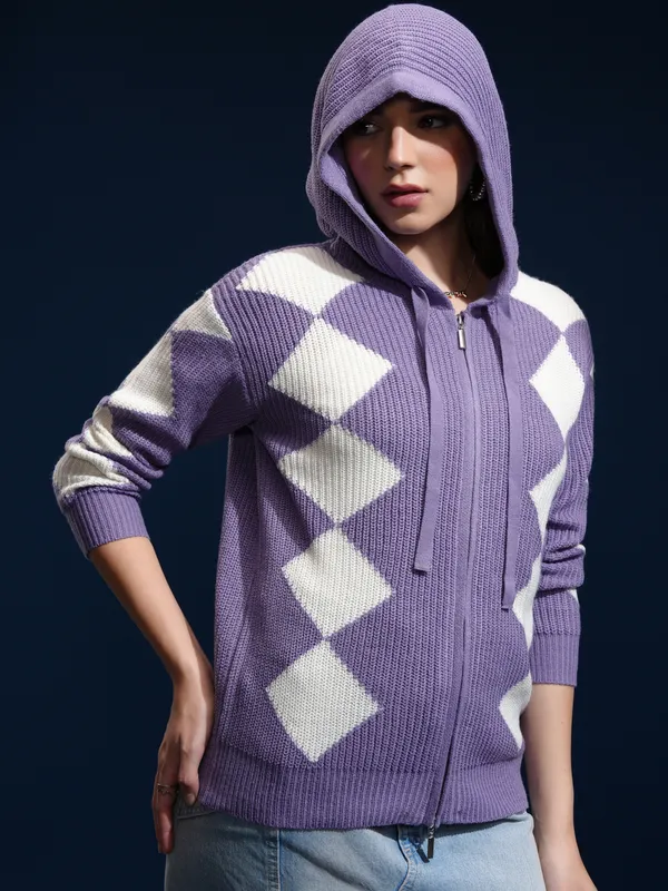 Women Self Design Sweater