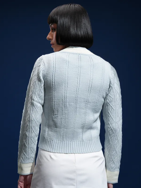 Women Self Design Sweater