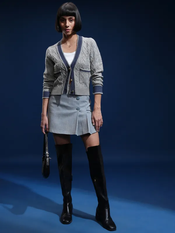 Women Self Design Sweater