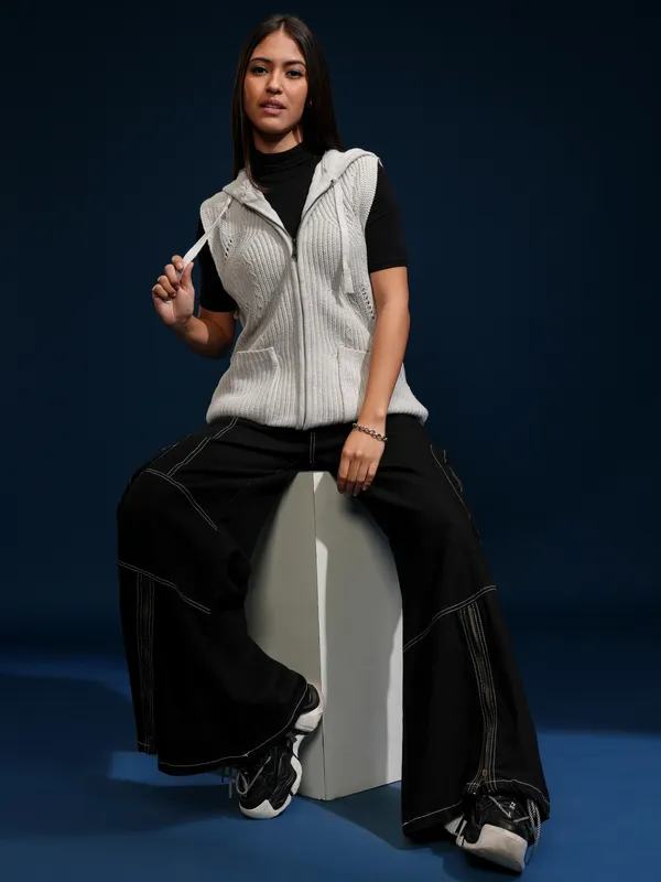 Women Self Design Sweater