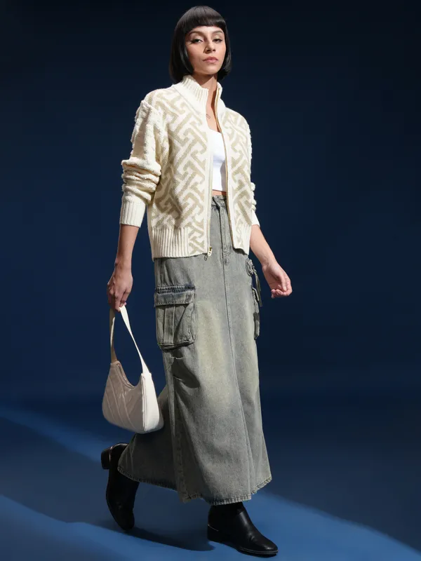 Women Self Design Sweater