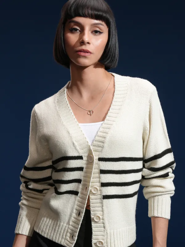 Women Self Design Sweater