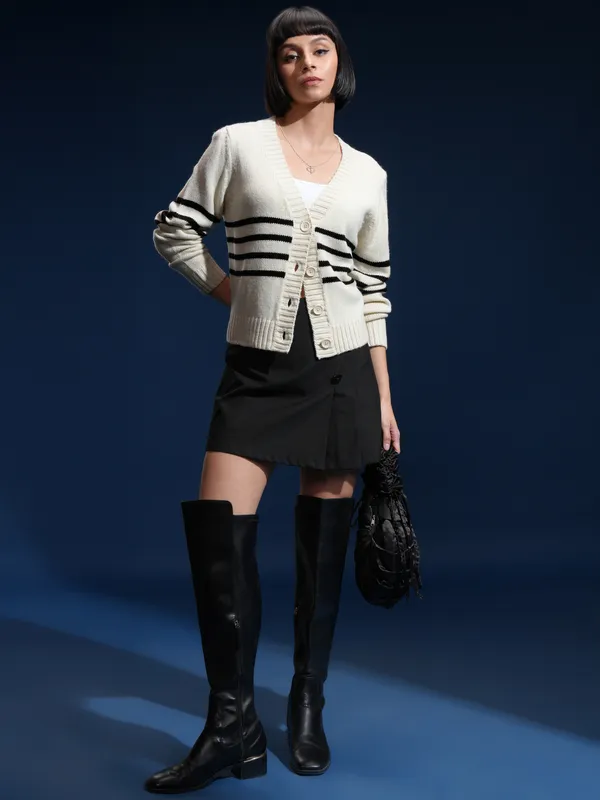 Women Self Design Sweater