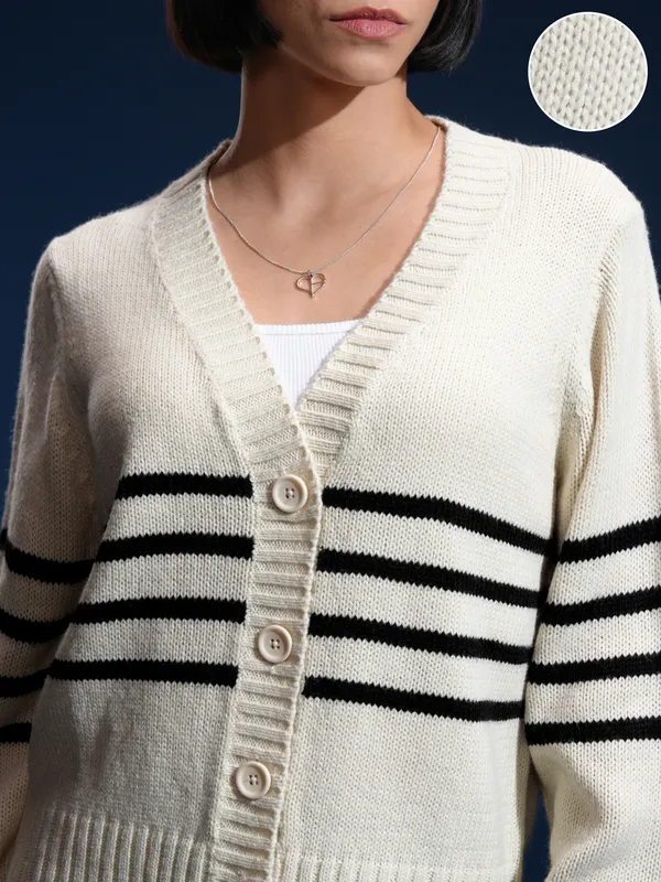 Women Self Design Sweater