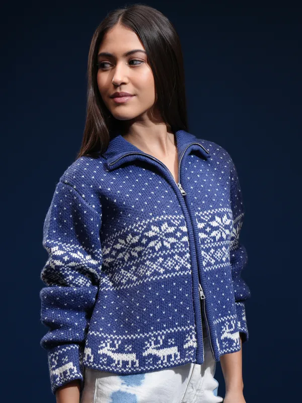 Women Self Design Sweater