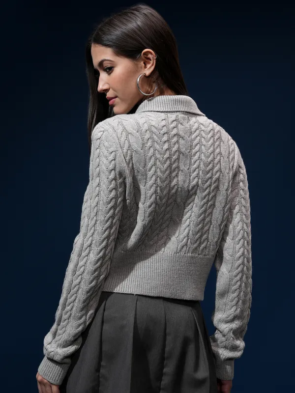 Women Self Design Sweater