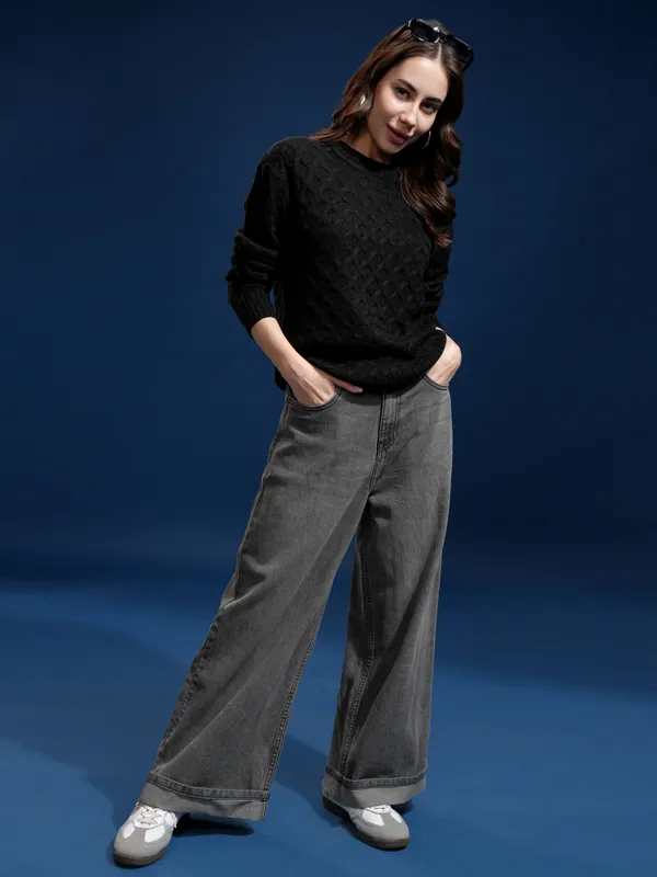 Women Self Design Sweater