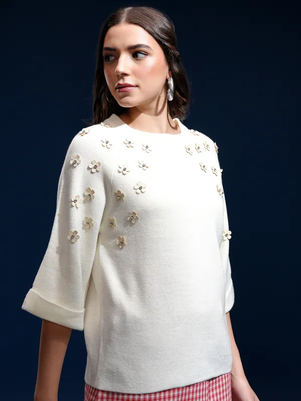 Women Embellished Sweater