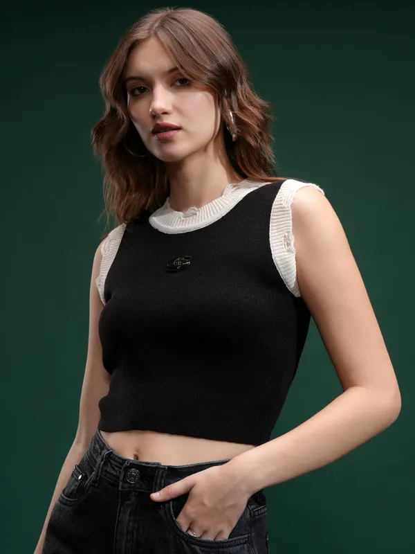 Tokyo Talies Women Black Round Neck Sweater