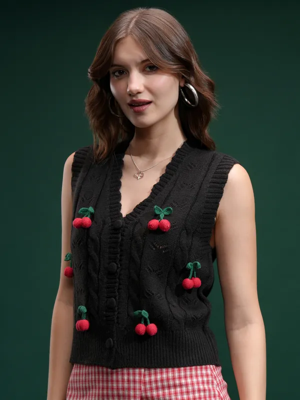 Women Applique Sweater