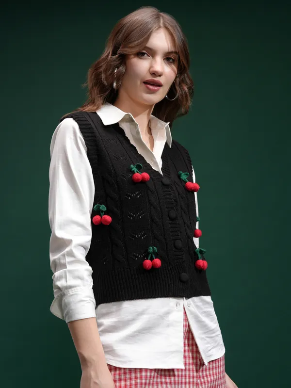 Women Applique Sweater