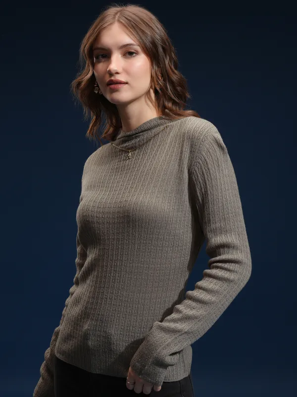 Tokyo Talkies Women Green Mock Collar Sweater