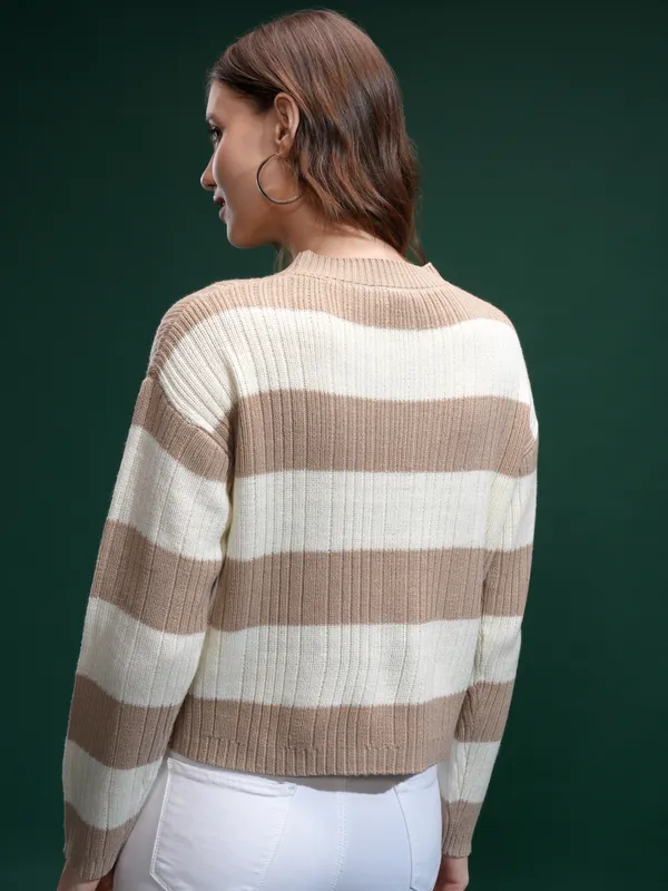 Tokyo Talies Women Off White Round Neck Sweater
