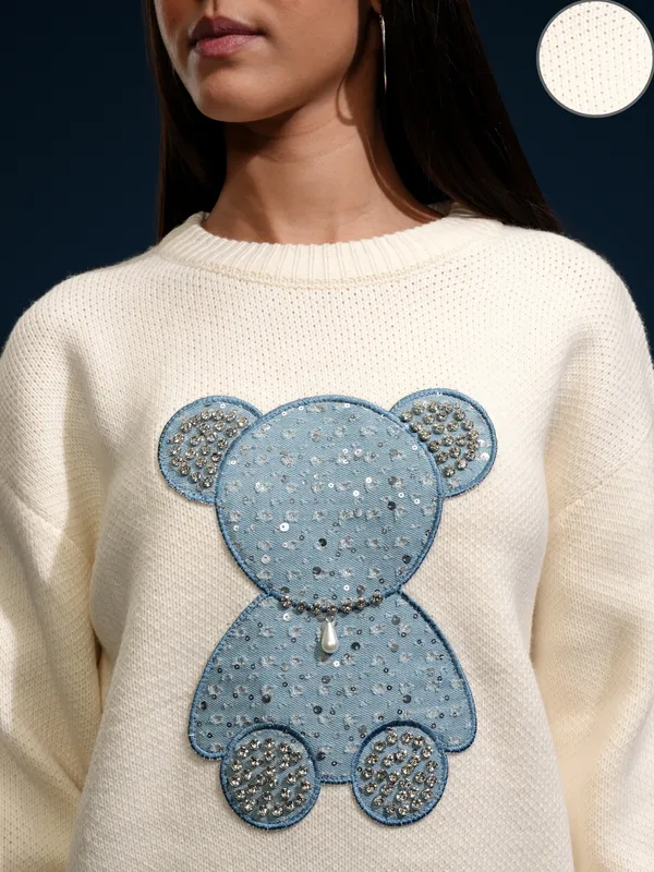 Women Applique Sweater