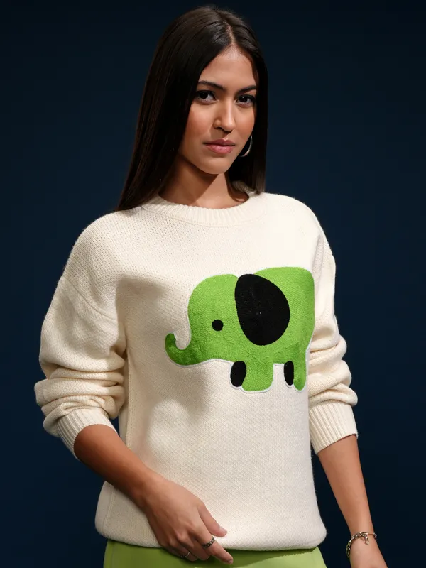 Women Applique Sweater