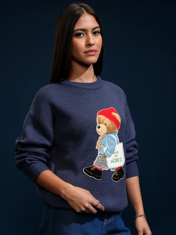 Women Applique Sweater