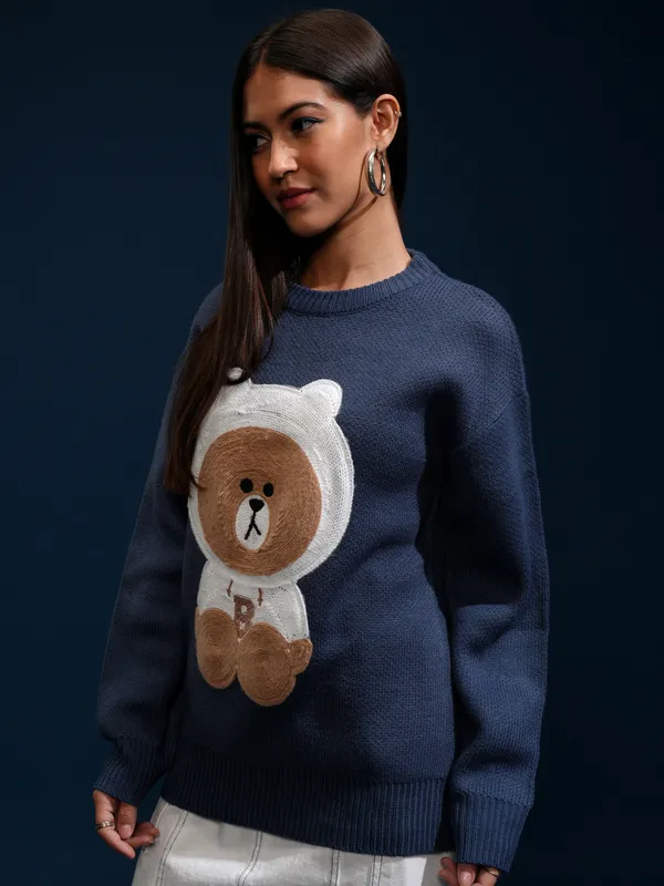 Women Applique Sweater