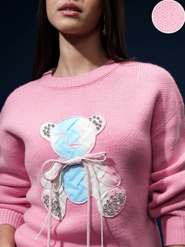 Women Applique Sweater