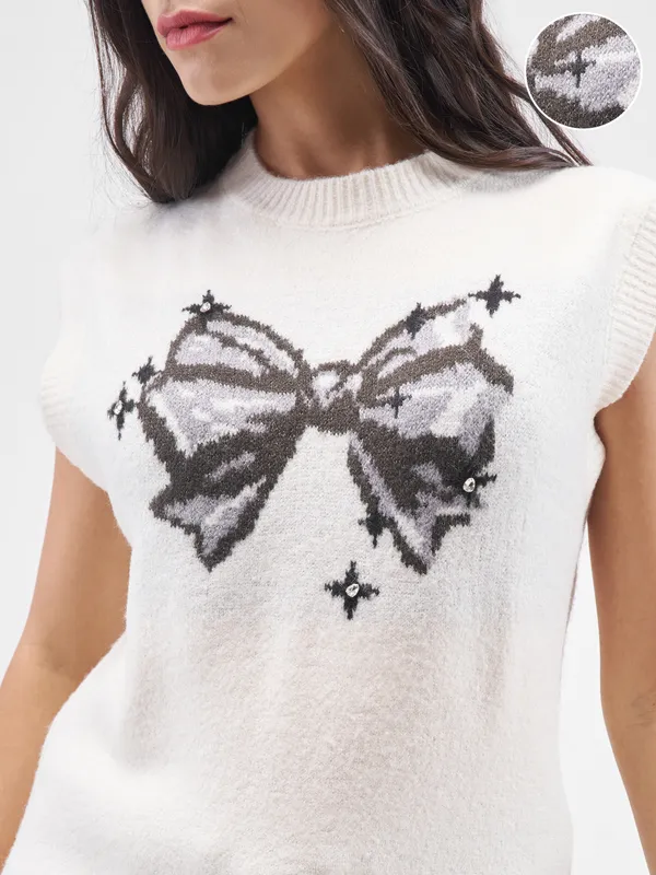 Street By Tokyo Talkies Women Off White Round Neck Sweater